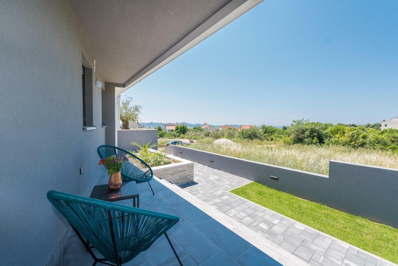 Villa Franica زادار المظهر الخارجي الصورة